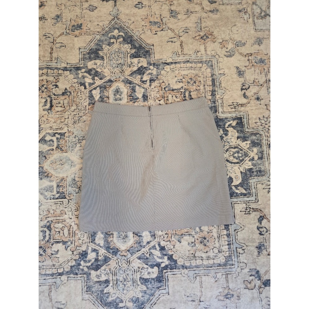 Greg Norman Women's Size 8 Blue White Seersucker Lined Preppy Golf Skort‎ - Picture 4 of 4
